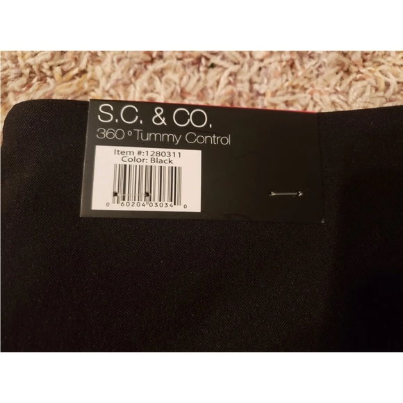 S.C. & CO. Black Skort (Skirt/Shorts) with Tunny Control, 18” - Picture 11 of 13